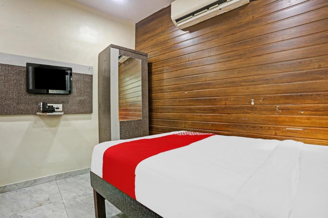 Oyo 84398 Maroshi Residency Mumbai Luaran gambar